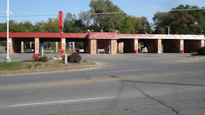 Car Wash located on Martin Luther King Parkway in Des Moines, IA