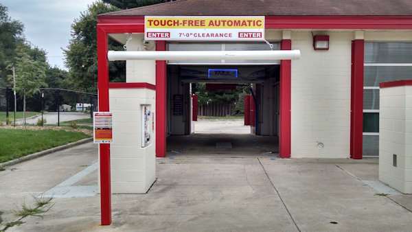 Indianola Ave Touch-Free Bay